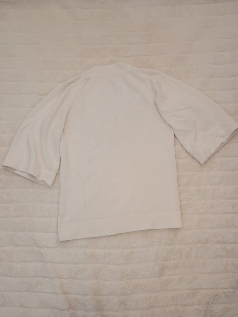 Banana Republic Summer Sweater - Picture 3 of 5